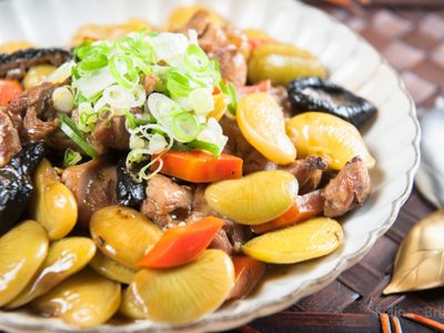 參考食譜 : 皇帝豆燒雞@美麗人妻Selina Wu