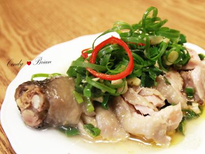 參考食譜 : 油蔥雞腿