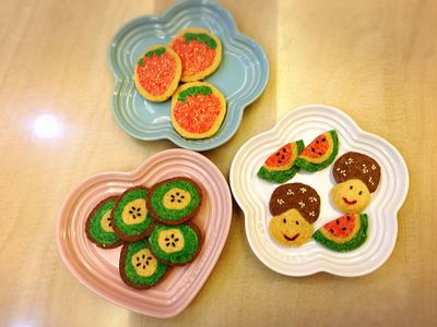 參考食譜 : 超可愛又療癒的水果&蔬菜造型餅乾
