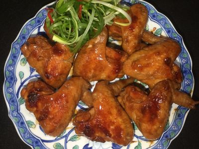 參考食譜 : 新手初試⋯達陣好吃的啤酒雞翅