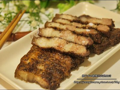參考食譜 : 烤箱料理-客家五香鹹豬肉