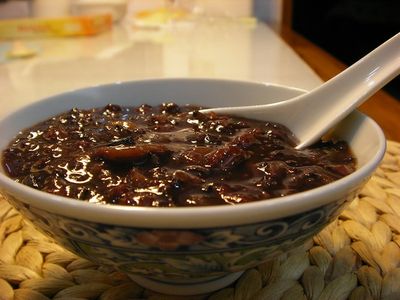 參考食譜 : 補血聖品~紅豆桂圓紫米粥