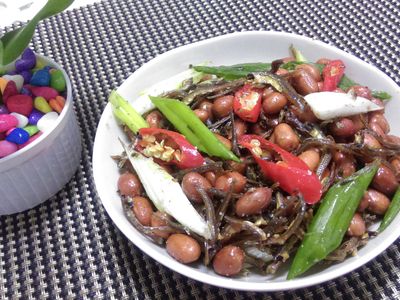 參考食譜 : 小魚干花生