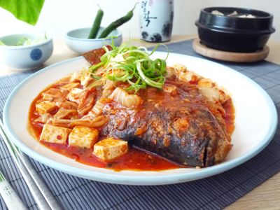 參考食譜 : 韓式泡菜豆腐燒魚【全聯24節氣料理】