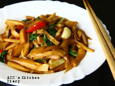 參考食譜 : 手撕三杯杏鮑菇