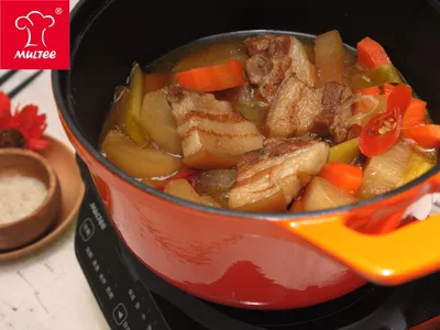 【摩堤_鑄鐵鍋料理】紹興冰糖紅燒肉