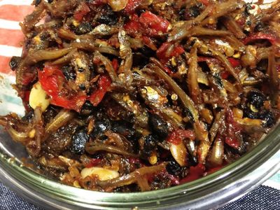 參考食譜 : 香辣小魚乾醬