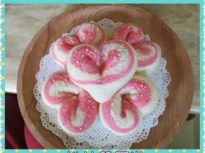 參考食譜 : 105T戀愛系草莓雙色白麵包~烘焙華爾滋