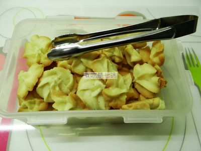 參考食譜 : 奶油曲奇餅乾