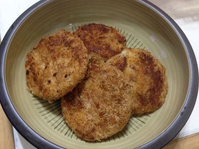 參考食譜 : 起司可樂餅-少油版