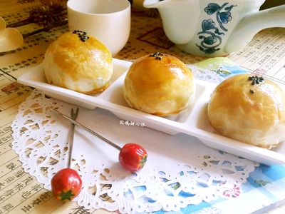 參考食譜 : 蛋黃酥