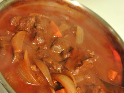 參考食譜 : 紅酒燉牛肉