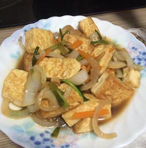 參考食譜 : 家常紅燒豆腐