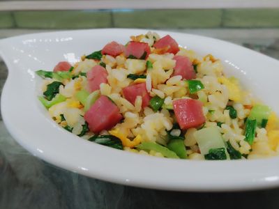 參考食譜 : 香腸炒飯