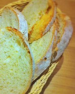 參考食譜 : 免揉麵包