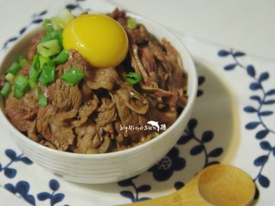 參考食譜 : 火山牛丼飯
