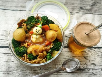 參考食譜 : 聖誕雪人咖哩飯便當