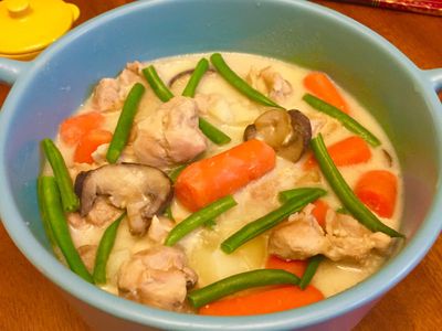 白醬鮮蔬燉雞(自製白醬)