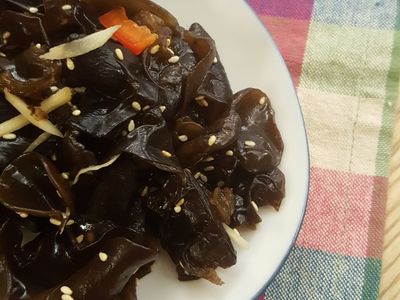 參考食譜 : 五分鐘搞定『涼拌黑木耳』