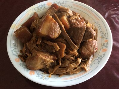 筍乾燜肉