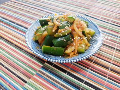 參考食譜 : 韓式涼拌小黃瓜