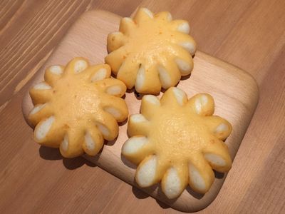 參考食譜 : 【寶寶食譜】蕃茄牛奶饅頭