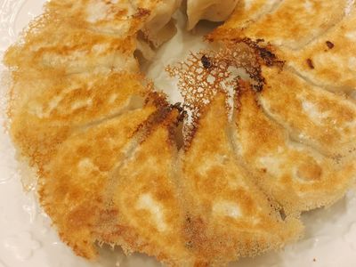 參考食譜 : ★DIY冰花煎餃★