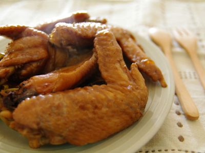 參考食譜 : 可樂雞翅