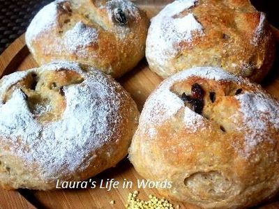 【免揉】小米葡萄乾麵包