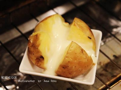 【簡單做菜】肥滋滋消夜場。爆漿起士馬鈴薯