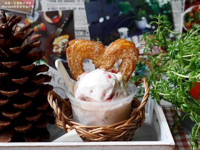 參考食譜 : 吉拿棒冰淇淋