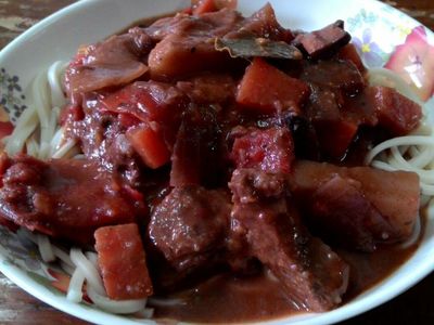 參考食譜 : 紅酒燉牛肉