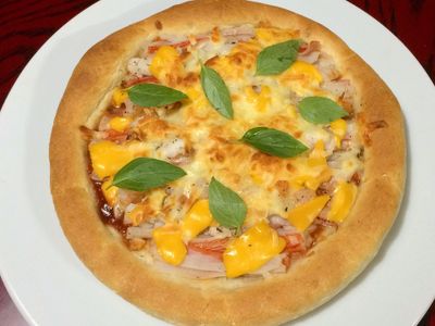 參考食譜 : 海鮮披薩（老麵法）