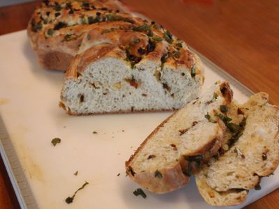 蕃茄乾羅勒起士麵包