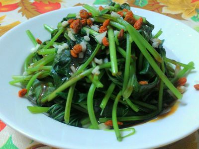 參考食譜 : ㄚ曼達的廚房~明目地瓜葉