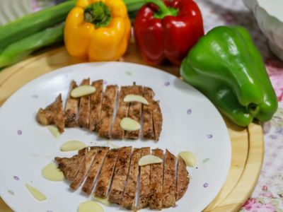 參考食譜 : 歐爸祖傳嫩煎黑胡椒里肌鹹燒肉