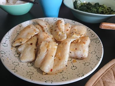 奶油香蒜煎多利魚