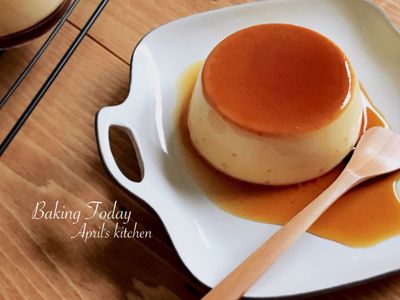參考食譜 : 一次成功！焦糖烤布丁