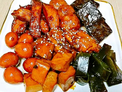 參考食譜 : 羊小窩廚房-簡易東山鴨頭滷味