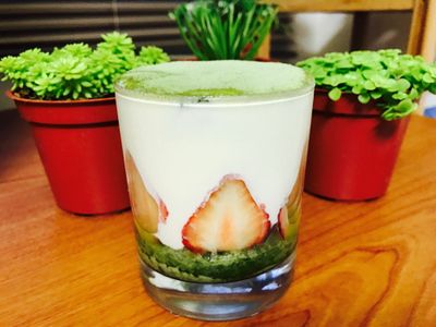 參考食譜 : 抹茶控：草莓乳酪蛋糕佐抹茶果凍