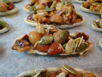 參考食譜 : 堅果糯米船