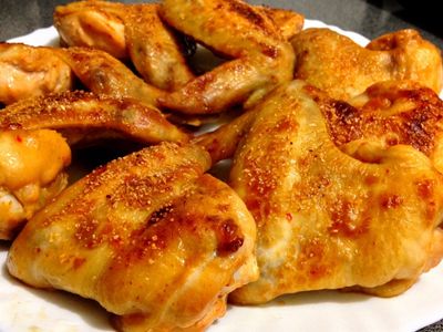 參考食譜 : 水波爐幫你做～腐乳雞翅（附一般烤箱設定）