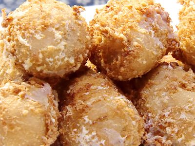 參考食譜 : 爆漿奶香芋頭丸 │ 點心零失敗