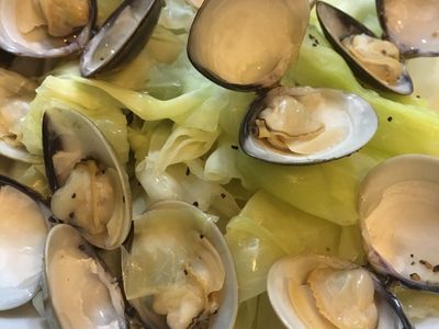 參考食譜 : 高麗菜蒸蛤蜊