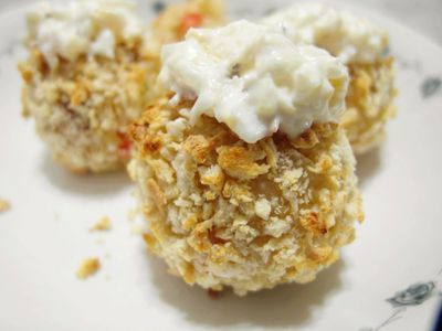 【十分輕鬆料理DIY】~蝦仁炒飯烤丸子