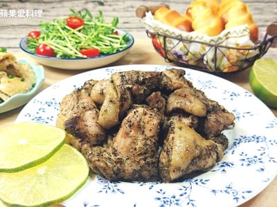 參考食譜 : 義式香料蒸雞（電鍋。無油煙）