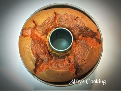 參考食譜 : 紅火龍果戚風蛋糕