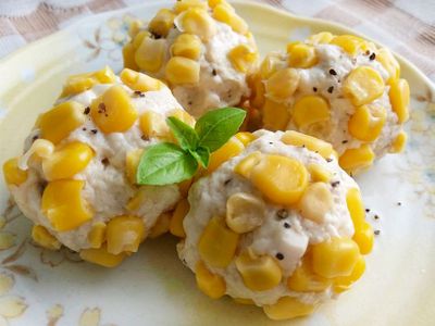 參考食譜 : 玉米豆腐雞肉丸★低脂護眼肉丸子