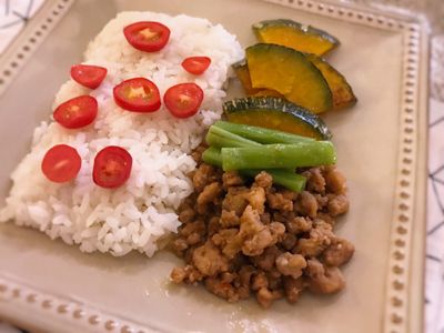 參考食譜 : 南瓜肉末（露營OK）