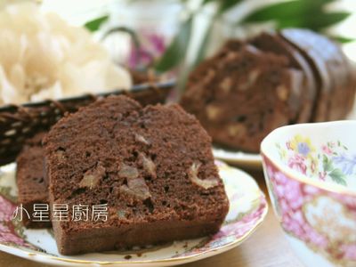 參考食譜 : 濃郁巧克力鳳梨磅蛋糕(鮮奶油做法)